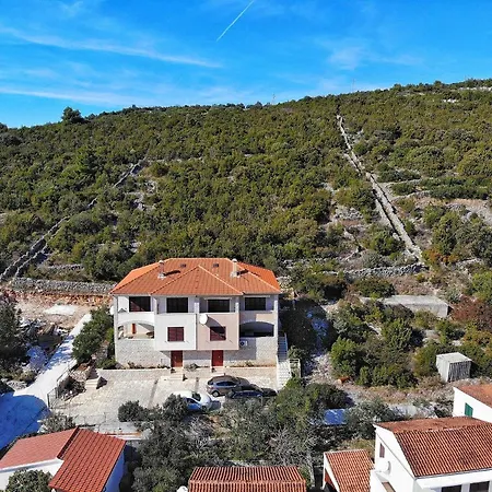 Daire Val Vinišće