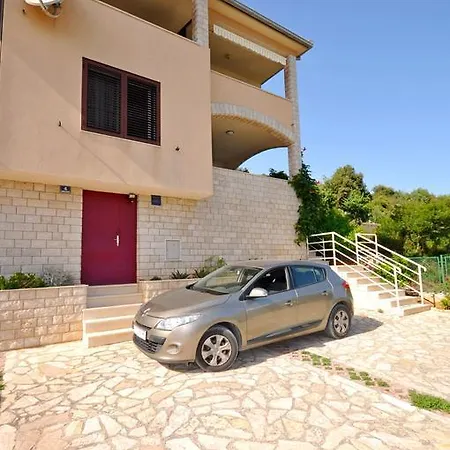Val Vinišće